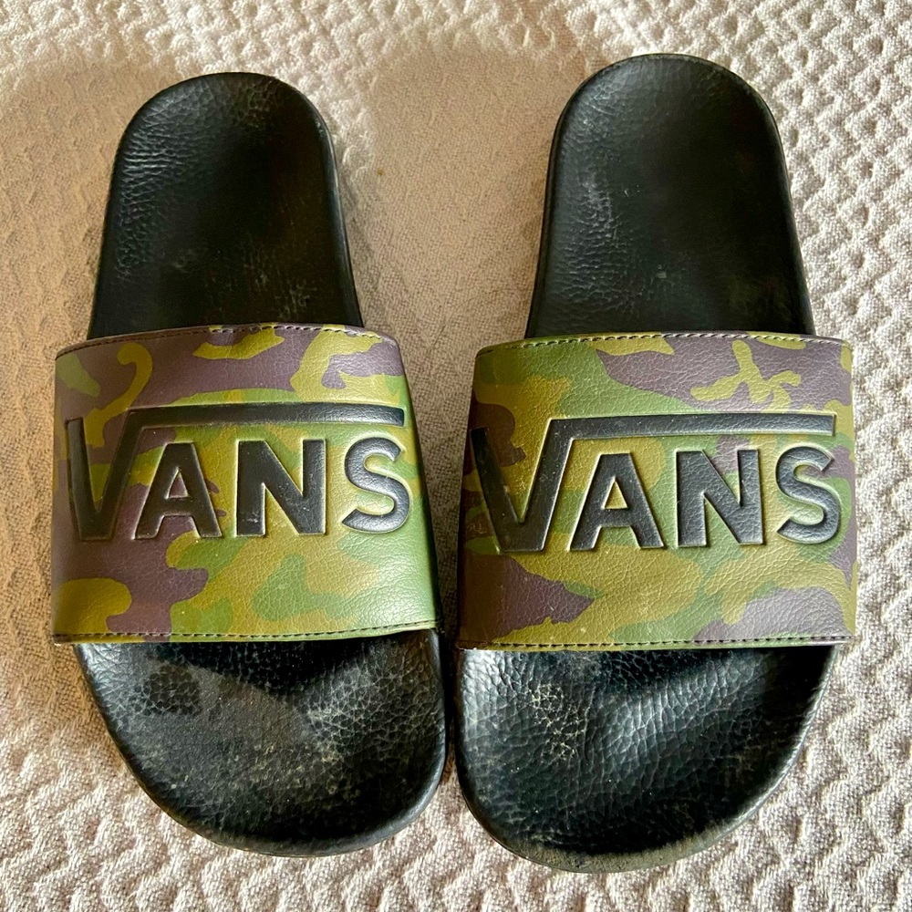 Vans camo slides Mens size 9